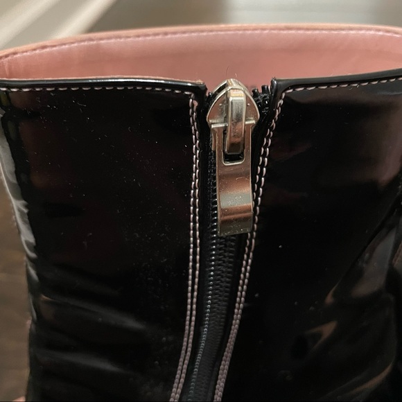 Contrast Pink + Black Pointed Heeled Booties - Picture 5 of 8